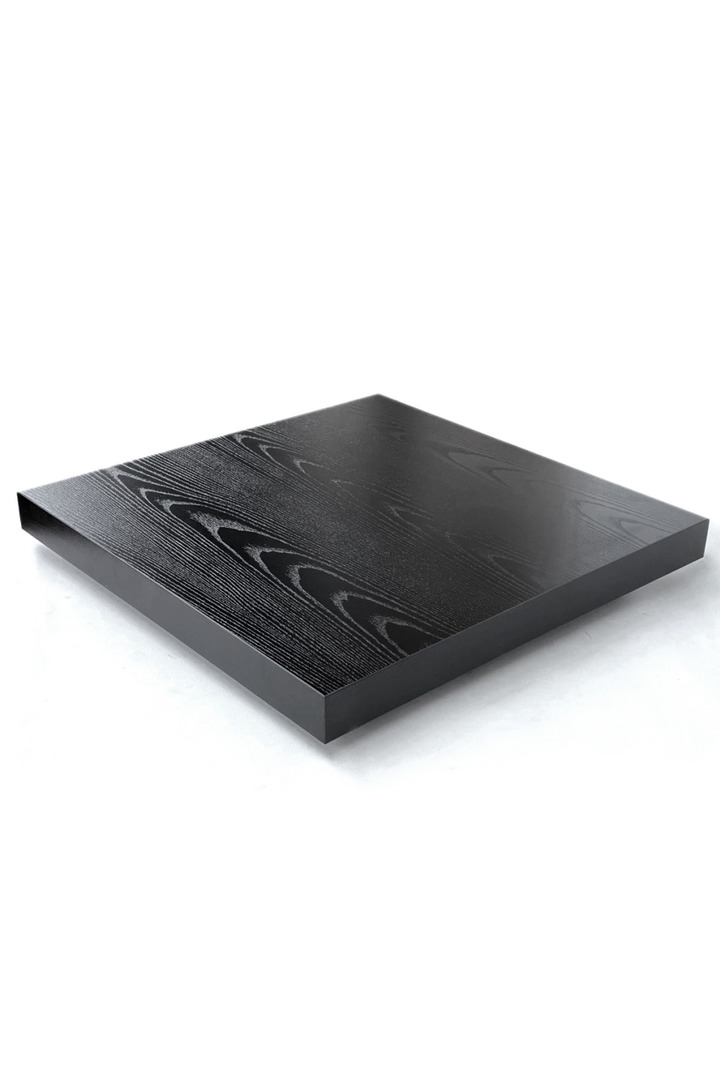 T52 Black